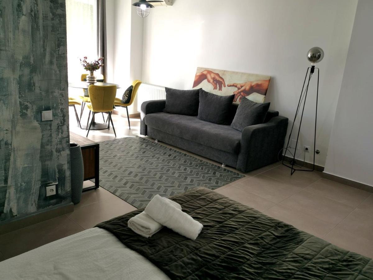 Caraway Apartment Орадя Экстерьер фото